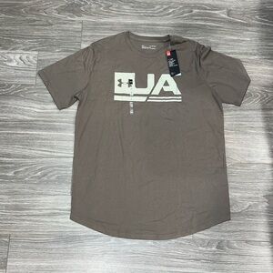 Under Armour t-shirt. Size XL. NWT